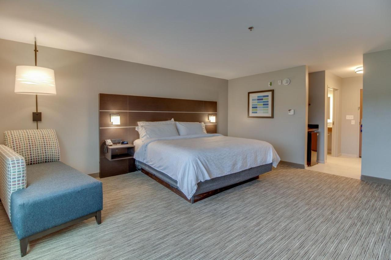 Holiday Inn Express & Suites - Union City By Ihg Luaran gambar