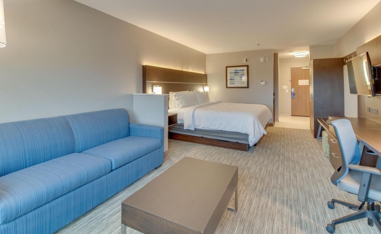 Holiday Inn Express & Suites - Union City By Ihg Luaran gambar