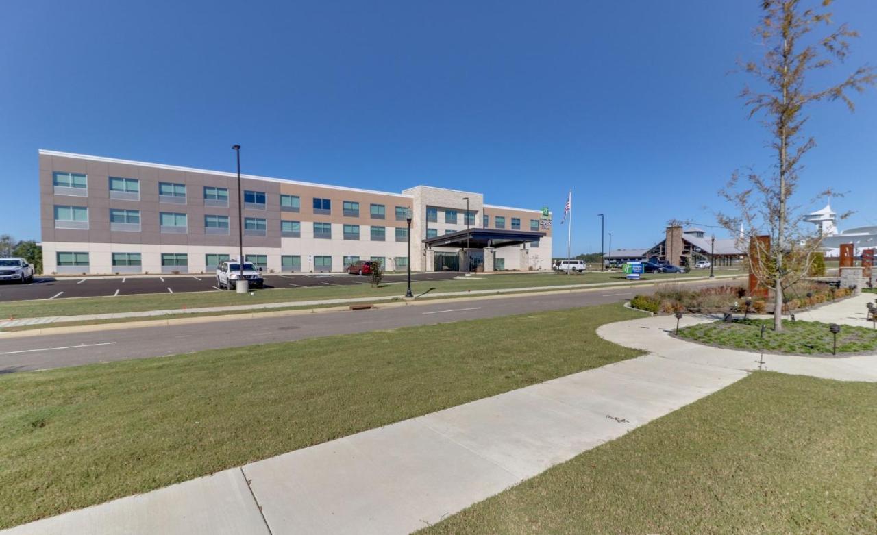 Holiday Inn Express & Suites - Union City By Ihg Luaran gambar